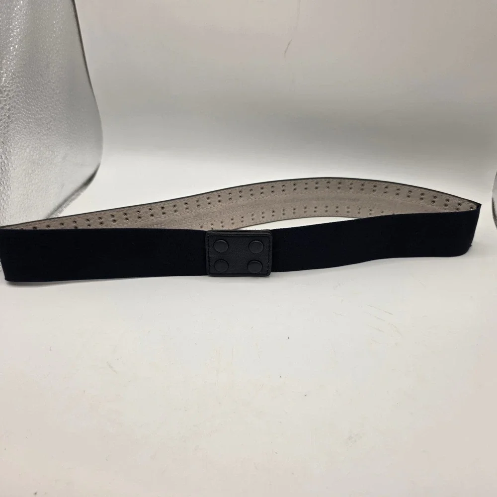 White House Black Market Navy Blue Studded Leather Elastic Waist Belt Size M NEW
